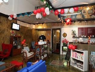 Hip Inn Coffee Фитсанулок Екстериор снимка