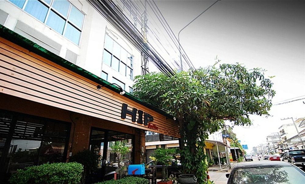Hip Inn Coffee Фитсанулок Екстериор снимка